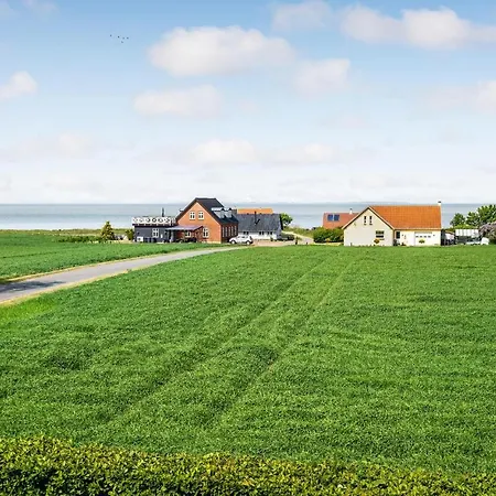 Gorgeous In With Wifi Holiday home *