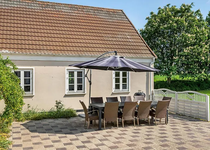 Vakantiehuis Gorgeous In With Wifi